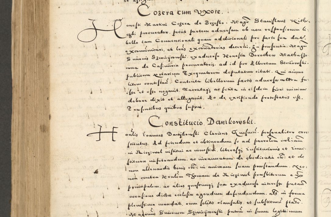 Zdjęcie nr 988 dla obiektu archiwalnego: Acta actorum causarum sententiarum deffinitiuarum, quam interloquutoriarum, decretorum, obligationum, procuratorum etc. coram Reverendo Domino Martino Izbienski de Rusiecz Archidiacono Posnaniensis, custode et in Spiritualibus Vicario generali officiali Cracoviensis, ad Annum Domini Millesimum quingentesimum Sexagesimum Nonum cuius indictio duodecima, Pontus Sanctissimi Pii Papae Quinti Annus quartus foeliciter continuantur