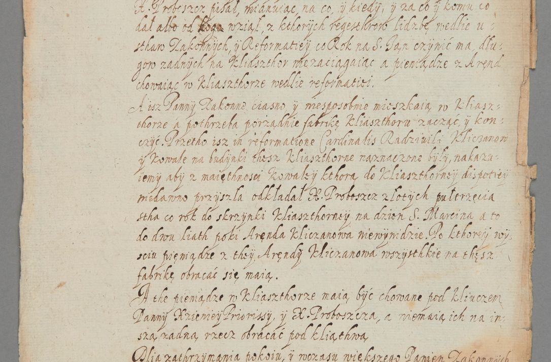 Zdjęcie nr 2 dla obiektu archiwalnego: [Wizytacja klasztoru PP.Bernardynek w Wieluniu, 1614], Dach na koscielie od miastha ...