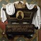 Zdjęcie nr 1: Rozbudowane epitafium utworzone z wysokiego cokołu z inskrypcją i wspartego na nim sarkofagu nakrytego tkaniną z portretem. Sarkofag stoi na trzech niewielkich nóżkach, zdobionych podwójnymi ustawionymi przeciwstawnie wolutami. Ma kształt równoramiennego trapezu, z dekorowaną perełkowaniem płyciną pośrodku i osadzonym w jej centrum, malowanym na owalnej, złoconej blasze portretem zmarłego. Zwieńczenie w kształcie łuku wklęsło-wypukłego, dekorowane złoconymi wolutami zakończonymi liśćmi akantu liściastymi wolutami w funkcji akroterionów oraz narzuconą nań, udrapowaną, białą tkaniną. Pośrodku owalny obraz w złoconej ramie naśladującej węża pożerającego własny ogon. Zmarły przedstawiony w popiersiu, z ciałem w trzech czwartych zwróconym w lewo. Ubrany w ciemny strój z wysokim kołnierzem. Tło jednolicie złocone. Na cokole, wspartym na dwóch piramidalnych konsolach ryta i złocona inskrypcja "FRANCISZKOWI ŁĄCKIEMU / KTÓRY DO ZASŁUG, I CNÓT OBYWATELSKICH, / ŁĄCZYŁ DOBROCZYNNOŚĆ. / A TEY BŁOGI WPŁYW DOSIĘGNĄŁ WIELU. / W WIEKU LAT 54 D(NIA) 15 WRZEŚNIA 1844. R(OKU) ZMARŁEMU."