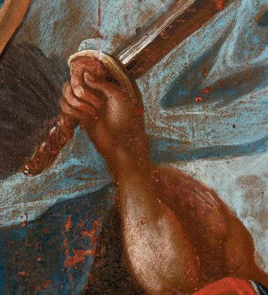 Zdjęcie nr 26: Obraz w kształcie stojącego prostokąta zwieńczonego łukiem wklęsło-wypukłym. Rama ażurowa z wici akantowej, zwieńczona główką anielską ze skrzydełkami. Obraz Matka Boska Szkaplerzna:  w kształcie stojącego prostokąta zamkniętego łukiem wklęsło-wypukłym. Pośrodku Matka Boska, ukazana w półpostaci, podtrzymująca stojące na obłoku Dzieciątko. Maria zwrócona en trois quarts w lewo, prawą ręką przytrzymuje stojące obok Dzieciątko. Twarz owalna o wysokim czole, wyraźne rysy wydobyte światłocieniem, rumiane policzki; duży nos, usta niewielkie, pełne. Włosy brązowe, falowane, z przedziałkiem na środku głowy, ukryte pod welonem. Ubrana w czerwoną suknię z długimi rękawami, przez ramiona przerzucony płaszcz z obfita partią drapowanej tkaniny przy prawym boku. Na głowie biały welon zarzucony na ramiona. Dzieciatko zwrócone en trois quarts w prawo, w kontrapoście, prawym łokciem opiera się ramię Matki, w lewej, wyciągniętej trzyma szkaplerz z literami: IHS. Twarz pełna o pucułowatych, rumianych policzkach, dużym czole, niewielkie oczy spoglądające w dół, zadarty nosek. Włosy krótkie, jasne, kręcone. Ciało o wydatnej muskulaturze, wydobytej światłocieniem. Przez biodra przewiązana biała pieluszka, ze zwisem tkaniny przy lewym boku. Postacie ukazane na tle kłębiastych, ciemnych chmur , rozświetlonych w górnej partii obrazu i u spodu Dzieciatka. Kolorystyka ciepła, nasycona. Plastyka wydobyta światłocieniem, o delikatnych przejściach tonalnych, ciała rozświetlone, laserunki. Obraz św. Michał Archanioł: W centrum obrazu całopostaciowe przedstawienie św. Michała Archanioła pokonującego szatana. Archanioł zwrócony en trois quarts w lewo, w dużym wykroku, w lewej ręce, przed piersią, dzierży tarczę, w prawej, uniesionej w górę, trzyma płomienisty miecz. Twarz owalna, z dużym czołem, oczy głęboko osadzone, mały nos, rumiane lica. Włosy krótkie, gęste, kręcone. Na głowie diadem. Ubrany w czerwoną, rozwianą u spodu tunikę, sięgającą kolan oraz zbroję torsową , bogato dekorowaną, z frędzlami. Postać otoczona rozwianym pasem niebieskiego, zawijającego się płaszcza. Na nogach wysokie sandały. Skrzydła duże, rozpostarte.