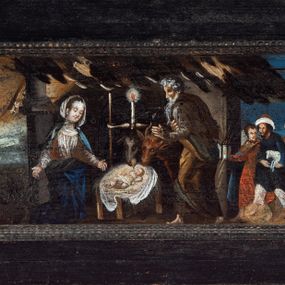 Zdjęcie nr 1: Prostokątny obraz umieszczony w predelli ołtarza, w płycinie w kształcie leżącego prostokąta z uszakami w narożach, ze sceną Bożego Narodzenia. Pośrodku żłobek z leżącym na białej tkaninie Dzieciątkiem Jezus. Po lewej stronie przyklękająca Matka Boska w ujęciu trzy czwarte, z opuszczonymi w dół, rozłożonymi rękami. Po prawej stronie żłobka stojący wykroku, ujęty w trzech czwartych św. Józef. Za żłobkiem widoczny wół i osioł, powyżej ich głów płonąca świeca. Postaci znajdują się w szopce. Po prawej stronie szopki postaci trzech króli/trzech pasterzy. Po lewej stronie szopki, w głębi, w partii pejzażu stanowiącego tło sceny, grupka pasterzy pasących trzodę, w górze postać anioła wśród obłoków. Po bokach obrazu para pól z motywami czerwonych kartuszy herbowych pośrodku; po prawej stronie godło krakowskich kanoników regularnych (?) oraz data: 1661. W polu po lewej stronie nieczytelny napis. Kolorystyka utrzymana w tonacji ciepłej, z przewagą brązów, ugrów, czerwieni, bieli, szarości barw.
