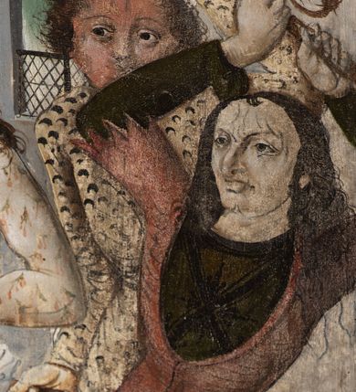 Zdjęcie nr 59: Obraz środkowy w kształcie stojącego prostokąta z przedstawieniem Matki Boskiej z Dzieciątkiem oraz św. Michała Archanioła i św. Katarzyny Aleksandryjskiej, ukazanych całopostaciowo, frontalnie, w typie Sacra Conversatione. Skrzydła dwustronnie malowane, dwustrefowe. Na awersach – skrzydło lewe: św. Jan Ewangelista, św. Stanisław; skrzydło prawe: św. Jan Chrzciciel, św. Mikołaj. Na rewersach – skrzydło lewe: Chrystus w Ogrojcu, Ecce Homo; skrzydło prawe: Biczowanie, Upadek pod krzyżem. W zwieńczeniu Ukrzyżowanie.