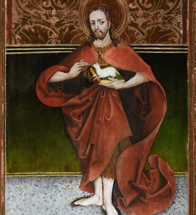 Zdjęcie nr 30: Obraz środkowy w kształcie stojącego prostokąta z przedstawieniem Matki Boskiej z Dzieciątkiem oraz św. Michała Archanioła i św. Katarzyny Aleksandryjskiej, ukazanych całopostaciowo, frontalnie, w typie Sacra Conversatione. Skrzydła dwustronnie malowane, dwustrefowe. Na awersach – skrzydło lewe: św. Jan Ewangelista, św. Stanisław; skrzydło prawe: św. Jan Chrzciciel, św. Mikołaj. Na rewersach – skrzydło lewe: Chrystus w Ogrojcu, Ecce Homo; skrzydło prawe: Biczowanie, Upadek pod krzyżem. W zwieńczeniu Ukrzyżowanie.