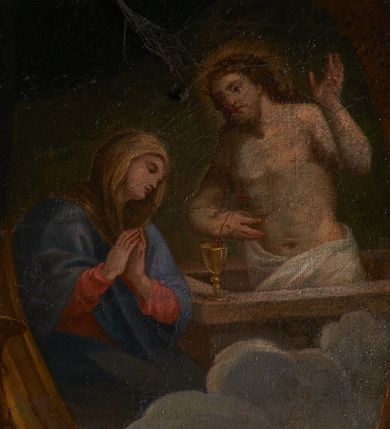 Zdjęcie nr 11: Obraz w kształcie stojącego prostokąta przedstawia klęczącego przed ołtarzem z obrazem Misericordia Domini św. Jana Kantego. Święty ukazany w trzech czwartych, z prawą ręką na piersi, a lewą opuszczoną ku dołowi i odchyloną do tyłu. Jego głowa jest ukazana z profilu, oczy zwrócone w kierunku obrazu. Nos jest podłużny, siwe włosy jedynie na tyle głowy, twarz okala krótka, kręcona, siwa broda. Święty ubrany jest w czarną togę z szerokimi rękawami, o czerwonych mankietach i brzegach, z białym, krótkim kołnierzem i białą załogę (pelerynkę). Na ołtarzu o wklęsłych bokach i czerwonym antepedium dzielonym brązową kratą z dwoma świecznikami i kanonem (fragmentami modlitw) w ozdobnej, złotej ramie znajduje się owalny obraz ze sceną Misericordia Domini – Matką Boską z rękami w geście modlitwy, stojącą przed Chrystusem w studni, nalewającym krew z przebitego boku do kielicha. Przed ołtarzem siedzą dwa putta, jedno obleczone na biodrach niebieską opaską, drugie zasłonięte trzymaną przez oba putta otwartą księgą, w dłoniach trzymają czarny biret i kwiat lilii. W prawym górnym rogu rozpostarta zasłona, za którą fragment wnętrza kościoła z arkadą i widoczną w głębi wnęką z figurą apostoła.     

