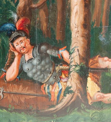 Zdjęcie nr 9: Oprawa grobu Pańskiego kulisowa, pięciopłaszczyznowa. Pierwszy plan tworzy iluzjonistyczna dekoracja, utworzona z bramy składającej się z dwóch filarów zwieńczonych wazonami z antabami oraz muru z krenelażem. Na tle muru ukazani dwaj rzymscy legioniści, po lewej stronie siedzący, po prawej stojący. W tle bogata roślinność egzotyczna z palmami. Na pozostałych planach namalowana roślinność leśna z egzotycznymi gatunkami palm. Na trzeciej parze kulis  przedstawieni dwaj rzymscy legioniści, lewy w pozycji stojącej, prawy leżącej, z głową wspartą na ręce. Wszystkie cztery płaszczyzny zamknięte łukami z namalowanym błękitnym niebem z gwiazdami, ujętym obłokami. 
Na ścianie zamykającej dekorację ukazano kamienny grób, po bokach którego siedzi i leży po trzech legionistów rzymskich z każdej strony. Nad nimi namalowane zalesione wzgórze Golgoty z trzema krzyżami, przed którymi stoi płaczący anioł. W tle widoczny jest pejzaż Jerozolimy, nad którym ukazano zaćmione słońce. W górnej części ściany ukazano niebo z nałożonym medalionem utworzonym z obłoków, z dwiema uskrzydlonymi główkami anielskimi, w glorii promienistej. 



