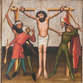 Zdjęcie nr 1: Jedno dwustronnie malowane skrzydło ołtarzowe o kształcie stojącego prostokąta. Na awersie cztery sceny z życia i działalności św. Bartłomieja Apostoła w Indiach: Uzdrowienie córki króla Polemiusza, Wypędzenie diabła ze świątyni, Chrzest króla Polemiusza i jego dworu oraz Pojmanie św. Bartłomieja. Na rewersie Modlitwa w Ogrojcu. Na fragmencie części środkowej (2/3 całości) umieszczono dwie sceny męczeństwa świętego oraz duże całopostaciowe przedstawienie św. Bartłomieja stojącego frontalnie na tle wzorzystej tkaniny. Twarz szeroka okolona czarnymi kędzierzawymi włosami i takąż brodą. Ubrany w długą ciemną suknię, spod której u dołu widać tylko czubki czerwonych spiczastych butów. Okryty białym płaszczem z czerwoną podszewką. Ręce ugięte w łokciach, w prawej dłoni nóż (narzędzie męki), w lewej oprawna księga.  