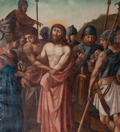 Zdjęcie nr 9: Stacje drogi krzyżowej zawieszone na ścianach bocznych nawy głównej. Obrazy w kształcie stojących prostokątów. W zwieńczeniu łaciński krzyżyk o rozszerzonych ramionach i dwie woluty. Sceny Męki Pańskiej umiejscowione w malowniczych sceneriach antycznego miasta. Chrystus przedstawiony w długiej czerwonej sukni i niebieskim płaszczu. Przedstawienia dynamiczne, barwy ciepłe i intensywne. Całość jasna, dobrze oświetlona, kolorystyka żywa z dominacją czerwieni i błękitu, plan dalszy rozmyty. Na pierwszej stacji u dołu sygnatura malowana na białej kartce: „A. Grzywiński / pinx! / Die 12 Juna 1847.” Na stacjach z Gologoty na titulusie napis: „JESUS NAZARENUS / REX JUDEAORUM.” Rama drewniana, profilowana, bejcowana.

