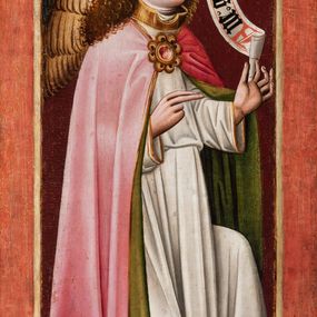 Zdjęcie nr 1: Obraz w kształcie wydłużonego stojącego prostokąta, ujętego w prostą, drewnianą ramę malowaną na czerwono. W centrum kompozycji przedstawiony archanioł Gabriel ukazany w ujęciu trzy czwarte zwrócony w prawo, w kierunku znajdującej się pierwotnie na drugim ze skrzydeł dawnego ołtarza Marii. Gabriel przyklękając na prawe kolano, prawą dłoń wyciąga przed siebie w geście pozdrowienia; w lewej natomiast trzyma banderolę z czarnym, gotyckim napisem: „Ave gratia plena d[omi]n[u]s tecu[m]”. Postać przedstawiona jako długowłosy młodzieniec o delikatnej urodzie. Okrągłą, pozbawioną zarostu twarz o jasnej karnacji z delikatnie zaznaczonym rumieńcem okalają miękko bujne, jasne i falowane włosy. Pełne, niewielkie usta o rozchylonych wargach zaznaczono karminem. Wzrok skierowany ku górze; głęboko osadzone, brązowe oczy, powyżej których delikatnie zaznaczone łuki brwiowe. Anioł ubrany jest w szaty liturgiczne: długą, białą albę oraz zabarwioną na czerwono kapę z zieloną podszewką spiętą pod szyją ozdobną broszą w kształcie kwiatu z rubinem w środku; pod szyją widoczny humerał. Draperia szat w dolnej części kompozycji marszczy się obficie, tworząc geometryczne fałdy. Skrzydła Gabriela, pokryte piórami, malowane są w kolorach złotym, beżowym i ciemnozielonym. Tło jednolite, ciemnoczerwone. W dolnej części kompozycji przedstawiona ujęta w skrócie perspektywicznym posadzka ułożona z jasnozielonych, kwadratowych płytek. 
