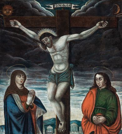 Zdjęcie nr 5: Obraz w kształcie stojącego prostokąta, przedstawia ukrzyżowanego Chrystusa oraz Matkę Boską i św. Jana stojących pod krzyżem na tle widoku Jerozolimy. W centrum kompozycji ukazany Chrystus przybity do krzyża trzema gwoździami. Ramiona postaci szeroko rozpostarte, ciało zwrócone w trzech czwartych w prawo, w kierunku stojącej pod krzyżem Matki Boskiej, kolana ugięte. Głowa Jezusa pochylona do dołu, oczy zamknięte. Twarz szczupła z wydatnym podbródkiem, nos długi, prosty, usta małe. Ciemne włosy opadające na ramiona, wokół głowy świetlisty nimb. Ciało ukrzyżowanego z widocznie zaznaczoną muskulaturą, karnacja blada. Biodra Chrystusa przepasane niebieskim perizonium udrapowanym na lewym boku postaci. Nad głową Chrystusa titulus z inskrypcją I.N.R.I. Ponad prawym ramieniem poprzecznej belki krzyża namalowane słońce, ponad lewym sierp księżyca. U podnóża krzyża, po lewej stronie czaszka ze skrzyżowanymi piszczelami. Z lewej strony krzyża przedstawiona Matka Boska w trzech czwartych zwrócona w prawo w kierunku krzyża. Twarz postaci okrągła, nos długi, wydatny, usta małe. Wzrok skierowany na Chrystusa. Ręce złożone w geście modlitwy. Matka Boska ubrana jest w długą, czerwoną suknię, okryta jest obszernym, granatowym płaszczem z białym podbiciem. Spod sukni widoczne czubki białych pantofli. Głowa Marii nakryta brązowym welonem, powyżej nimb w formie złotego okręgu. Przedstawiony z prawej strony krzyża św. Jan Ewangelista w trzech czwartych zwrócony jest w lewo. Został ukazany jako młody mężczyzna w ciemnozielonej, długiej sukni oraz czerwonym płaszczu. Twarz świętego owalna, oczy osadzone blisko siebie, nos wydatny, usta małe. Długie, ciemne włosy opadają na plecy. Ponad głową świętego nimb w formie złotego okręgu. W tle przedstawiony rozległy pejzaż z widokiem Jerozolimy. W górnej części kompozycji ponad ukrzyżowanym Chrystusem napis „OMNES QVI TRANSITIS PER VIAM ATTENDITE ET VIDE/TE SI EST DO[LO]R SICUT DOLOR MEVS QV[ONI]AM VINDENIAVIT ME / [DOMINVS IN DIE IRE FURORIS SUI]". W dolnej części kompozycji pod krzyżem ukazana w mniejszej skali klęcząca podstać adoranta ubranego w białą komżę, czaszka oraz napis „O CRUX AVE SPES VNICA TITULUS TR/IVMPHAMS DE(FE)NDAT NOS AB OMN/IBVS MALIS”. Obraz ujęty jest drewnianą, profilowaną ramą.