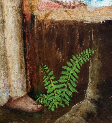 Zdjęcie nr 4: Feretron dwustronny z obrazami w kształcie stojącego prostokąta ujętymi profilowaną ramą, złoconą i malowaną w odcieniach błękitu, brązu, srebra i beżu; ustawiony na prostopadłościennym, profilowanym postumencie mieszczącym otwory na drążki. Zwieńczenie feretronu w formie trójkątnego przyczółka od góry zaakcentowanego złoconym krzyżem; ujęte pinaklami ze złoconymi żabkami na krawędziach. W polu zwieńczenia połączone monogramy Chrystusa i Marii. Na awersie feretronu znajduje się obraz z przedstawieniem św. Anny Samotrzeć. W centrum kompozycji św. Anna została przedstawiona frontalnie w pozycji siedzącej na pniu ściętego drzewa. Na jej kolanach znajduje się Dzieciątko Jezus, po lewej stronie przedstawiono stojącą Marię zwróconą w trzech czwartych w prawo. Anna ukazana jest jako dojrzała kobieta o owalnej twarzy z długim, prostym nosem oraz niewielkimi, wąskimi ustami. Ubrana w zieloną suknię z jasnobłękitnym dołem. Na głowie żółta chusta zawiązana pod szyją w niewielki węzeł oraz złota korona w typie zamkniętym zwieńczona krzyżem. Na lewym kolanie Anny siedzi na czerwonej poduszce Dzieciątko Jezus zwrócone w trzech czwartych w lewo. Głowę zwraca w kierunku Marii, dłonie unosi ku górze. Dzieciątko jest ubrane w długą, białą tunikę oraz złotą koronę. Przedstawiona z lewej strony kompozycji Maria została ukazana jako młoda kobieta w długiej, białej sukni, luźno przerzuconym przez lewe ramię błękitnym płaszczu oraz jasnobłękitnej chuście i złotej koronie na głowie. Maria głowę unosi ku górze, spoglądając na swą matkę, obie ręce wyciąga przed siebie w kierunku Dzieciątka Jezus. Twarz ma owalną, oczy małe, nos prosty, usta niewielkie. W tle przedstawiono rozległy, górzysty pejzaż z egzotyczną roślinnością oraz kwitnącą łąką. Kolorystyka jasna, pastelowa. Na rewersie feretronu znajduje się obraz przedstawiający św. Józefa z Dzieciątkiem (brak fotografii, opis dokonany na podstawie dokumentacji konserwatorskiej, J.K.). Stojący święty ukazany w ujęciu do kolan, w trzech czwartych zwrócony w lewo. Twarz świętego owalna, oczy przymknięte, nos wydatny, usta pełne. Włosy jasne, półdługie, zaczesane do tyłu, krótka, siwa broda. Nimb w formie białego okręgu. Święty przytula policzek do twarzy Dzieciątka, które siedzi na czerwonej poduszce ułożonej na stole przedstawionym z lewej strony kompozycji. Józef ubrany jest w zieloną suknię i okryty żółtym płaszczem. Lewą dłonią delikatnie podtrzymuję rękę Dzieciątka, w prawej trzyma kwiat białej lilii. Dzieciątko Jezus zwrócone w trzech czwartych w prawo. Głowę unosi do góry, policzkiem przytula się do św. Józefa, prawą rękę wyciąga w kierunku jego szyi. Dzieciątko ubrane jest w długą, białą tunikę. Tło w kolorze zielonym. Z lewego górnego rogu obrazu spływa ku postaciom złota poświata. Kolorystka ciemna, ciepła.