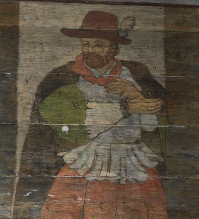 Zdjęcie nr 80: Polichromia ścienna prezbiterium
Polichromia w tej części świątyni podzielona jest na cztery strefy. W pierwszej znajduje się dekoracja ornamentalna, kolejne dwie strefy ukazują sceny z życia Marii i Jezusa, ostatnia strefa ukazuje rząd portretów męskich w strojach z epoki.  W dolnej strefie prezbiterium są umieszczone również trzy krzyże konsekracyjne, wpisane w okrągłe wieńce. Na północnej ścianie prezbiterium w scenach z cyklu maryjnego, od lewej znajdują się: Św. Anna Samotrzeć, Pokłon Trzech Króli, Chrystus Baranek Boży opatrzony banderolą z napisem: „EGO SVM PASTOR BONVS”, Ucieczka do Egiptu, scena Ukrzyżowania z postaciami fundatorów. W drugiej strefie na ścianie północnej od lewej ukazano: św. Annę z małą Marią; Ofiarowanie w świątyni z fragmentami napisu u spodu: „RV (?) NOBIS (?) NOBIS”; Zwiastowanie z napisem: „ECCE VIRGO CONCIPIET ET PARIET FILIUM EI VO”, Nawiedzenie Najświętszej Marii Panny, u spodu napis: „VIRGO MARIA (?) NAV(?) (?)AB(?)” oraz Wniebowzięcie Najświętszej Marii Panny z fragmentarycznie zachowanym napisem: „(?)VAE EST ASC(?)”. W ostatniej strefie na ścianie północnej ukazano rząd męskich portretów. Na południowej ścianie prezbiterium w dolnej strefie znajduje się dekoracja ornamentalna. Następnie w strefie drugiej od lewej strony ukazane są kolejno sceny: Najświętsza Maria Panna Niepokalanie Poczęta, Tron Łaski, Trzy Marie u grobu, Nauczanie Chrystusa, a w strefie trzeciej, również od lewej strony: Przemienienie na górze Tabor z fragmentarycznie zachowanym napisem: „(?) BV(?)O (…) RA(?) (?)AT”, następnie Modlitwa w Ogrójcu(?), Zmartwychwstanie Chrystusa. W trzeciej strefie kontynuacja porterów męskich, w tym władców w koronach na głowie i z berłami w dłoniach. Na wschodniej ścianie prezbiterium, przy ołtarzu głównym przedstawiono Ewangelistów: po stronie lewej św. Mateusza, a po prawej św. Marka. W dolnej strefie po lewej: św. Łukasz, a po prawej św. Jan.

Polichromia ścienna nawy
Polichromię wypełniają przedstawienia Męki Pańskiej: Zdjęcie z krzyża, Opłakiwanie Chrystusa, Złożenie do Grobu  oraz postacie Apostołów namalowane na zaskrzynieniach. Kilka scen zasłania ołtarz Ukrzyżowania. Na południowej ścianie nawy zachowało się tylko gigantyczne przedstawienie św. Krzysztofa na wysokość całej nawy. Ponadto w nawie znajdują się sceny, częściowo przesłonięte przez prospekt organowy i ołtarze: Wyszydzanie Chrystusa, Chrystus bity pięścią po głowie przez oprawcę, Dźwigane krzyża, Zesłanie Ducha Świętego, Przybicie do krzyża, Chrzest w Jordanie, Ostatnia Wieczerza, Modlitwa w Ogrójcu, Pojmanie.

Ściana łuku arkady tęczowej
Na ścianie tej znajduje się scena Sądu Ostatecznego. U szczytu zasiada Chrystus – Sędzia, odziany w czerwony płaszcz i unoszący rękę ku górze. Po jego bokach ukazano: Matkę Boską, św. Jana Chrzciciela, proroków, apostołów, symbole ewangelistów, a także potępione dusze. 

Stropy prezbiterium i korpusu nawowego, a także zaskrzynień (z wyjątkiem strony północnej, gdzie są ukazani Apostołowie), cokół w prezbiterium i korpusie pokrywa pasowa dekoracja ornamentalna umieszczona na czarnym tle. Ozdabia również obramowania okienne, a w prezbiterium tworzy fryz łączący ściany. 
 
