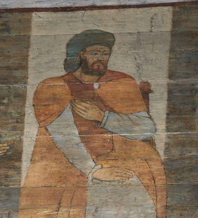 Zdjęcie nr 7: Polichromia ścienna prezbiterium
Polichromia w tej części świątyni podzielona jest na cztery strefy. W pierwszej znajduje się dekoracja ornamentalna, kolejne dwie strefy ukazują sceny z życia Marii i Jezusa, ostatnia strefa ukazuje rząd portretów męskich w strojach z epoki.  W dolnej strefie prezbiterium są umieszczone również trzy krzyże konsekracyjne, wpisane w okrągłe wieńce. Na północnej ścianie prezbiterium w scenach z cyklu maryjnego, od lewej znajdują się: Św. Anna Samotrzeć, Pokłon Trzech Króli, Chrystus Baranek Boży opatrzony banderolą z napisem: „EGO SVM PASTOR BONVS”, Ucieczka do Egiptu, scena Ukrzyżowania z postaciami fundatorów. W drugiej strefie na ścianie północnej od lewej ukazano: św. Annę z małą Marią; Ofiarowanie w świątyni z fragmentami napisu u spodu: „RV (?) NOBIS (?) NOBIS”; Zwiastowanie z napisem: „ECCE VIRGO CONCIPIET ET PARIET FILIUM EI VO”, Nawiedzenie Najświętszej Marii Panny, u spodu napis: „VIRGO MARIA (?) NAV(?) (?)AB(?)” oraz Wniebowzięcie Najświętszej Marii Panny z fragmentarycznie zachowanym napisem: „(?)VAE EST ASC(?)”. W ostatniej strefie na ścianie północnej ukazano rząd męskich portretów. Na południowej ścianie prezbiterium w dolnej strefie znajduje się dekoracja ornamentalna. Następnie w strefie drugiej od lewej strony ukazane są kolejno sceny: Najświętsza Maria Panna Niepokalanie Poczęta, Tron Łaski, Trzy Marie u grobu, Nauczanie Chrystusa, a w strefie trzeciej, również od lewej strony: Przemienienie na górze Tabor z fragmentarycznie zachowanym napisem: „(?) BV(?)O (…) RA(?) (?)AT”, następnie Modlitwa w Ogrójcu(?), Zmartwychwstanie Chrystusa. W trzeciej strefie kontynuacja porterów męskich, w tym władców w koronach na głowie i z berłami w dłoniach. Na wschodniej ścianie prezbiterium, przy ołtarzu głównym przedstawiono Ewangelistów: po stronie lewej św. Mateusza, a po prawej św. Marka. W dolnej strefie po lewej: św. Łukasz, a po prawej św. Jan.

Polichromia ścienna nawy
Polichromię wypełniają przedstawienia Męki Pańskiej: Zdjęcie z krzyża, Opłakiwanie Chrystusa, Złożenie do Grobu  oraz postacie Apostołów namalowane na zaskrzynieniach. Kilka scen zasłania ołtarz Ukrzyżowania. Na południowej ścianie nawy zachowało się tylko gigantyczne przedstawienie św. Krzysztofa na wysokość całej nawy. Ponadto w nawie znajdują się sceny, częściowo przesłonięte przez prospekt organowy i ołtarze: Wyszydzanie Chrystusa, Chrystus bity pięścią po głowie przez oprawcę, Dźwigane krzyża, Zesłanie Ducha Świętego, Przybicie do krzyża, Chrzest w Jordanie, Ostatnia Wieczerza, Modlitwa w Ogrójcu, Pojmanie.

Ściana łuku arkady tęczowej
Na ścianie tej znajduje się scena Sądu Ostatecznego. U szczytu zasiada Chrystus – Sędzia, odziany w czerwony płaszcz i unoszący rękę ku górze. Po jego bokach ukazano: Matkę Boską, św. Jana Chrzciciela, proroków, apostołów, symbole ewangelistów, a także potępione dusze. 

Stropy prezbiterium i korpusu nawowego, a także zaskrzynień (z wyjątkiem strony północnej, gdzie są ukazani Apostołowie), cokół w prezbiterium i korpusie pokrywa pasowa dekoracja ornamentalna umieszczona na czarnym tle. Ozdabia również obramowania okienne, a w prezbiterium tworzy fryz łączący ściany. 
 