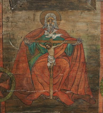 Zdjęcie nr 31: Polichromia ścienna prezbiterium
Polichromia w tej części świątyni podzielona jest na cztery strefy. W pierwszej znajduje się dekoracja ornamentalna, kolejne dwie strefy ukazują sceny z życia Marii i Jezusa, ostatnia strefa ukazuje rząd portretów męskich w strojach z epoki.  W dolnej strefie prezbiterium są umieszczone również trzy krzyże konsekracyjne, wpisane w okrągłe wieńce. Na północnej ścianie prezbiterium w scenach z cyklu maryjnego, od lewej znajdują się: Św. Anna Samotrzeć, Pokłon Trzech Króli, Chrystus Baranek Boży opatrzony banderolą z napisem: „EGO SVM PASTOR BONVS”, Ucieczka do Egiptu, scena Ukrzyżowania z postaciami fundatorów. W drugiej strefie na ścianie północnej od lewej ukazano: św. Annę z małą Marią; Ofiarowanie w świątyni z fragmentami napisu u spodu: „RV (?) NOBIS (?) NOBIS”; Zwiastowanie z napisem: „ECCE VIRGO CONCIPIET ET PARIET FILIUM EI VO”, Nawiedzenie Najświętszej Marii Panny, u spodu napis: „VIRGO MARIA (?) NAV(?) (?)AB(?)” oraz Wniebowzięcie Najświętszej Marii Panny z fragmentarycznie zachowanym napisem: „(?)VAE EST ASC(?)”. W ostatniej strefie na ścianie północnej ukazano rząd męskich portretów. Na południowej ścianie prezbiterium w dolnej strefie znajduje się dekoracja ornamentalna. Następnie w strefie drugiej od lewej strony ukazane są kolejno sceny: Najświętsza Maria Panna Niepokalanie Poczęta, Tron Łaski, Trzy Marie u grobu, Nauczanie Chrystusa, a w strefie trzeciej, również od lewej strony: Przemienienie na górze Tabor z fragmentarycznie zachowanym napisem: „(?) BV(?)O (…) RA(?) (?)AT”, następnie Modlitwa w Ogrójcu(?), Zmartwychwstanie Chrystusa. W trzeciej strefie kontynuacja porterów męskich, w tym władców w koronach na głowie i z berłami w dłoniach. Na wschodniej ścianie prezbiterium, przy ołtarzu głównym przedstawiono Ewangelistów: po stronie lewej św. Mateusza, a po prawej św. Marka. W dolnej strefie po lewej: św. Łukasz, a po prawej św. Jan.

Polichromia ścienna nawy
Polichromię wypełniają przedstawienia Męki Pańskiej: Zdjęcie z krzyża, Opłakiwanie Chrystusa, Złożenie do Grobu  oraz postacie Apostołów namalowane na zaskrzynieniach. Kilka scen zasłania ołtarz Ukrzyżowania. Na południowej ścianie nawy zachowało się tylko gigantyczne przedstawienie św. Krzysztofa na wysokość całej nawy. Ponadto w nawie znajdują się sceny, częściowo przesłonięte przez prospekt organowy i ołtarze: Wyszydzanie Chrystusa, Chrystus bity pięścią po głowie przez oprawcę, Dźwigane krzyża, Zesłanie Ducha Świętego, Przybicie do krzyża, Chrzest w Jordanie, Ostatnia Wieczerza, Modlitwa w Ogrójcu, Pojmanie.

Ściana łuku arkady tęczowej
Na ścianie tej znajduje się scena Sądu Ostatecznego. U szczytu zasiada Chrystus – Sędzia, odziany w czerwony płaszcz i unoszący rękę ku górze. Po jego bokach ukazano: Matkę Boską, św. Jana Chrzciciela, proroków, apostołów, symbole ewangelistów, a także potępione dusze. 

Stropy prezbiterium i korpusu nawowego, a także zaskrzynień (z wyjątkiem strony północnej, gdzie są ukazani Apostołowie), cokół w prezbiterium i korpusie pokrywa pasowa dekoracja ornamentalna umieszczona na czarnym tle. Ozdabia również obramowania okienne, a w prezbiterium tworzy fryz łączący ściany. 
 