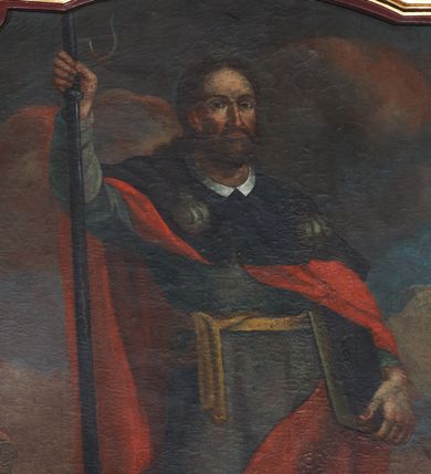 Zdjęcie nr 2: Obraz w kształcie stojącego prostokąta, zamkniętego łukiem wklęsło-wypukłym z uskokami z przedstawieniem św. Jakuba. Święty został ukazany w centrum kompozycji, w postawie stojącej z księgą w lewej dłoni i laską pielgrzyma w prawej. Na drugim planie, po lewej stronie obrazu scena ukazująca ścięcie świętego, a po prawej cud z powieszonym chłopcem. Święty ubrany w długą ciemnozieloną suknię z długimi rękawami przewiązaną jasnobrązowym pasem oraz ciemnozielony płaszcz pielgrzymi z czerwoną podszewką, zdobiony na piersiach dwiema muszlami. Twarz owalna, z krótką brodą, wzrok skierowany na widza; włosy długie, ciemnobrązowe, spływające na plecy. W tle pochmurne niebo. Kolorystyka ciemna, z przewagą zieleni i czerwieni. 
