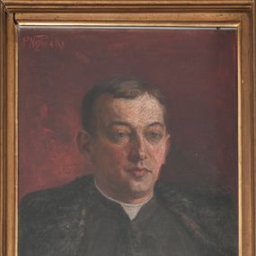 Zdjęcie nr 1: Obraz w kształcie stojącego prostokąta powstał najpewniej na przełomie XIX i XX wieku. 
 Na ciemnoczerwonym niemal jednolitym tle został ukazany ksiądz Franciszek Prezentkiewicz w popiersiu, zwrócony lekko w lewo. Twarz owalna, z szerokim nosem, wydatnymi ustami, jasnymi oczami, okolona jasnobrązowymi, krótkimi włosami. Postać ubrana w czarną sutannę z koloratką oraz czarny płaszcz zarzucony na ramiona. W lewym, górnym rogu sygnatura „P(iotr) Niziński”. Obraz oprawiony w prostą, profilowaną przy wewnętrznej krawędzi ramę, z tabliczką na dole, na której napis „Ks(iądz) Franciszek Prezentkiewicz / proboszcz / 1933-1938”.

Widać sposób prowadzenia pędzla, zastosowano oszczędną gamę kolorystyczną.