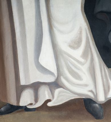 Zdjęcie nr 5: Obraz w kształcie stojącego prostokąta. W centrum kompozycji św. Wincenty Ferreriusz zwrócony lekko w lewo, w kontrapoście, z ciężarem na prawej nodze.  Prawą ręką unosi do góry  krzyż, lewą, w której trzyma trąbkę przyciska do ciała zamkniętą księgę. Ma owalną twarz z migdałowymi oczami, szerokim nosem oraz niewielkimi ustami rozciągniętymi w delikatnym uśmiechu. Na głowie wycięta tonsura, powyżej głowy, na tle świetlistego nimbu unosi się niewielki płomień. Święty jest ubrany w biały, przewiązany w pasie habit ze szkaplerzem i czarny płaszcz, który przechodzi przez prawą rękę, owija się wokół lewej i falując opada w dół ku ziemi. Na pasku ma zawieszony różaniec, na nogach czarne buty. Wincenty stoi na trawie na tle krajobrazu o niskim horyzoncie. Z lewej strony kompozycji kościół, z którego wieży wypada człowiek; większość tła stanowią białe obłoki na tle niebieskiego nieba. 
Obraz umieszczony w drewnianej, złoconej ramie zasłaniającej górną część malowidła, zamkniętej powyżej świętego łukiem wklęsło-wypukłym.