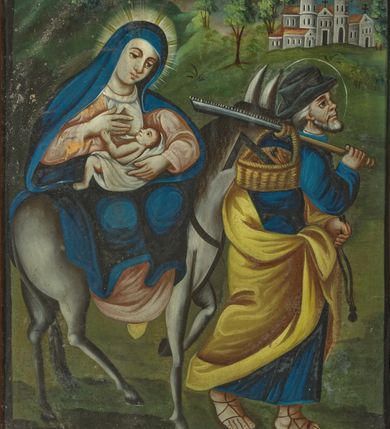 Zdjęcie nr 2: Obraz w kształcie stojącego prostokąta przedstawiający scenę Ucieczki do Egiptu. Po lewej stronie obrazu na siwym osiołku siedzi Matka Boska karmiąca Dzieciątko Jezus. Maria została ukazana frontalnie w pozycji siedzącej z głową delikatnie przechyloną na lewe ramię, lewą ręką otula Dzieciątko, a prawą przytrzymuje pierś. Ubrana jest jasnoczerwoną suknię z głębokim dekoltem, odsłaniającym białą koszulę oraz niebieski płaszcz założony na głowę i otulający całą sylwetkę. Maria ma pełną twarz z małymi ustami, dużym nosem, dużymi oczami i wyraźnie zarysowanymi, półkolistymi łukami brwiowymi. Wokół głowy ma złoty i promienisty nimb. Spod jej sukni widoczny jest żółty bucik. Po prawej stronie obrazu został ukazany św. Józef, widoczny z prawego profilu, który lewą ręką trzyma osiołka za uzdę, a prawą ugiętą w łokciu dźwiga piłę stolarską założoną na ramię, na której jest zawieszony jest wiklinowy koszyk, wypełniony narzędziami stolarskimi. Święty ubrany jest w długą, niebieską suknię; żółty płaszcz odsłaniający prawe ramię, przewiązany z przodu; sandały na stopach oraz czarny kapelusz na głowie. Ma podłużną twarz z dużymi oczami i krótką siwą brodę, a wokół głowy biały i okrągły nimb. Całość ukazana jest na tle zielonego pejzażu, w górnym prawym narożu obrazu widać świątynię chrześcijańską. Obraz obwiedziony jest dookoła czarnym konturem. Rama prosta, drewniana, pomalowana farbą olejną w kolorze brązowym.

Na odwrociu, u góry, na ramie znajduje się napis: „R(oku) 1857 20 maja ofiarował ten obraz Józef Dudzikowski / wierny sługa i przyjaciel rodziny Czaplickich, Waligórskich, Jagielskich i Zubrzyckich”, a poniżej drugi napis, pisany białą kredą: „1857 roku ofiarował / Józef / Dudzikow/ski dnia / 20 maja”.