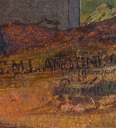 Zdjęcie nr 26: Ołtarz architektoniczny, jednoosiowy, jednokondygnacyjny ze zwieńczeniem, ujęty uszami z ornamentu małżowinowo-chrząstkowego oraz akantu. Mensa drewniana o linii wklęsło-wypukłej, z kamiennym portatylem. Antepedium drewniane, w części centralnej dekorowane płaskorzeźbionym medalionem z wici roślinnej mieszczącym monogram maryjny ujęty po bokach ornamentem roślinnym. Nastawa ustawiona na profilowanym cokole dekorowanym uskrzydlonymi główkami anielskimi. W części środkowej predella ze złoconą płyciną w kształcie leżącego prostokąta ujętego palmetami, wewnątrz której znajduje się obraz ze sceną Pokłonu pasterzy. Retabulum ujęte parą korynckich kolumn ustawionych na wysokich cokołach. Kolumny dźwigają odcinki wyłamanego belkowania zwieńczonego profilowanym gzymsem, na którym ustawiono figury św. Wojciecha i św. Stanisława. Trzony kolumn złocone, w jednej trzeciej wysokości opięte profilowanym okuciem, poniżej którego płaskorzeźbione, uskrzydlone główki anielskie na tle ornamentu okuciowego, a powyżej winna latorośl na tle ornamentu okuciowego. Pole środkowe ołtarza w formie arkady zamkniętej łukiem półkolistym mieści obraz przedstawiający temat Rodziny Marii. W przyłuczach płaskorzeźbione, uskrzydlone główki anielskie. Zwieńczenie ujęte hermowymi pilastrami dźwigającymi niepełne, wyłamane belkowanie z uskrzydloną główką anielską na osi, na którym znajduje się trójkątny, przerwany przyczółek. Na ramionach przyczółka półleżące postaci aniołów, pomiędzy nimi, w osi ołtarza figura Chrystusa Zmartwychwstałego. W polu obraz w kształcie stojącego prostokąta zamkniętego łukiem półokrągłym przedstawiający św. Marcina. Zwieńczenie ujęte uszami utworzonymi z akantu oraz podwieszonej draperii. Struktura ołtarza jest polichromowana na ciemnozielono, ze złoconymi detalami architektonicznymi i ornamentyką. Figury w partiach ciała z naturalistyczną polichromią oraz złoconymi szatami i atrybutami.