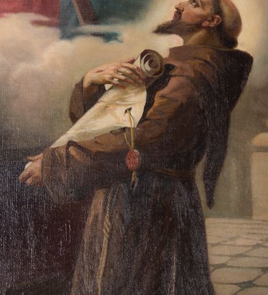 Zdjęcie nr 4: Nastawa architektoniczna, jednoosiowa, jednokondygnacyjna ze zwieńczeniem, ustawiona na dwustrefowym cokole, w górnej strefie z wyodrębnionymi dwoma prostopadłościanami. Ołtarz drewniany, prostopadłościenny, z drewnianą mensą. Antepedium ujęte profilowaną ramą z godłem franciszkanów (krzyż między skrzyżowanymi dłońmi) na czerwonym tle. Nastawa flankowana parą kolumn o kapitelach kompozytowych stojących na tle zwielokrotnionych pilastrów. Kolumny wspierają belkowanie wyłamane na ich osi oraz fragmenty falistego, przerwanego przyczółka z siedzącymi puttami. Pośrodku belkowania kartusz ujęty wieńcem laurowym z napisem „O Boże najczystsza / miłości! rozgrzej mię, / straw mię. S(więty) Aug(ustyn)”. Całe pole główne wypełnione wnęką w formie stojącego prostokąta, ujętego profilowaną ramą, z obrazem przedstawiającym św. Franciszka przed Chrystusem i Marią. Kondygnacja flankowana niewielkimi uszami utworzonymi ze stylizowanego akantu i wstęgi. Zwieńczenie w formie zbliżonej do kwadratu, o wklęsłych bokach dekorowanych ornamentem roślinnym, zamkniętego fragmentem gzymsu o kształcie łuku półkolistego nadwieszonego. W polu obraz św. Marii Magdaleny o tej samej formie, w profilowanej ramie. Obraz ujęty z trzech stron zwisami roślinnymi. Nastawa flankowana figurami św. Franciszka i św. Antoniego Padewskiego ustawionymi na wspornikach przy ścianie. Struktura polichromowana w kolorze białym, kolumny, profile złocone; ornamentyka złocona i srebrzona. 


