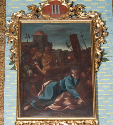Zdjęcie nr 6: Obrazy w formie stojącego prostokąta, ujęte profilowaną, złoconą ramą w górnej połowie, z trzech stron dekorowaną ornamentem rocaille'owym, z kartuszem zwieńczonym krzyżem, z numerem stacji w polu. Od spodu rocaille'owy kartusz z napisem „STACYA”. Sceny wielofiguralne ukazane na tle pejzażu lub we wnętrzu z widoczną architekturą. Postacie wyobrażone w ekspresyjnym ruchu. Chrystus wyróżniony ze scen  ubiorem w postaci jasnoniebieskiej tuniki i bladoróżowego płaszcza lub białego perizonium, z koroną cierniową na głowie. 
Kolorystyka obrazów ciemna, w ciepłej, brunatnej tonacji. 