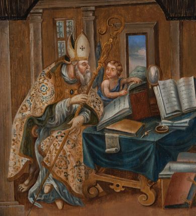 Zdjęcie nr 2: Obraz ma formę stojącego prostokąta. W jego centrum znajduje się prostokątne pole zamknięte górą i dołem przeciwstawnymi łukami segmentowymi nadwieszonymi. W środku wyobrażono św. Augustyna siedzącego za stołem, zwróconego trzy czwarte w lewo z założonymi nogami skierowanymi w przeciwną stronę. Twarz Augustyna okala siwiejący zarost. Ubrany jest we wzorzystą, błękitną kapę zapiętą na piersi, odsłaniającą białą albę, spod której widoczne są trzewiki oraz humerał pod szyją. Na głowie ma infułę z fanonami opadającymi na plecy. Święty w rękach trzyma pastorał z bogato dekorowaną krzywaśnią, na końcu której nienaturalnie wisi błękitny paniselus. Obok świętego za stołem siedzi mały chłopiec, który wskazuje mu otwartą księgę, leżącą na stole. Czworoboczny stół o fantazyjnie powyginanych nogach przykryty jest niebieską tkaniną. Spoczywają na nim księgi, z których jedna jest otwarta. Obok niej widoczne jest lustro oraz przybory pisarskie, a także zwisający rotulus. Dodatkowo dwie księgi, w tym jedna otwarta, leżą obok stołu z lewej strony. Tłem dla przedstawienia jest wnętrze pracowni o ścianach artykułowanych pilastrami, podtrzymującymi gzyms. Tuż za Augustynem widoczne jest czterodzielne prostokątne okno wypełnione gomółkami. Obok z lewej usytuowano otwarte drzwi ujęte w prosty prostokątny portal, za którymi rozpościera się pejzaż. 
