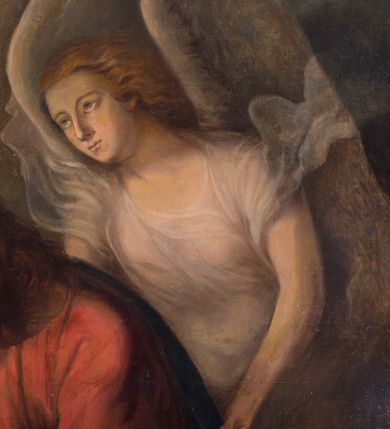 Zdjęcie nr 3: Obraz w kształcie stojącego prostokąta, ujęty profilowaną ramą. Lewą część kompozycji zajmuje całopostaciowa sylwetka klęczącego, modlącego się Jezusa, profilem zwróconego prawo. Pochyloną głowę charakteryzuje pociągła twarz o długim, prostym nosie, krótkim zaroście i przymkniętych oczach. Długie, falowane włosy wspierają się na karku lub luźno opadają wzdłuż twarzy. Jezus ubrany jest w czerwoną suknię i niebieski, narzucony na plecy i podtrzymywany z przodu płaszcz. Tuż za nim znajduje się postać anioła ujmującego go rękami z tyłu. Owalną twarz cechują delikatne rysy i skierowany w dal wzrok. Włosy są rozwiane, rudawe. Anioł ubrany jest w zwiewną, białą suknię, jedno skrzydło ma złożone, drugie uniesione. W lewym, górnym rogu obrazu, na tle rozświetlonego, nocnego nieba, pośród chmur ukazany kielich. Poniżej, w głębi widoczne w cieniu postacie trzech apostołów śpiących wśród drzew. W oddali przedstawiona panorama miasta. W prawym, górnym rogu ukazany pośród ciemnych chmur księżyc. W obrazie dominuje ciepła kolorystyka, oparta na żółcieniach i brązach, postać Chrystusa wyodrębniona z tła intensywnymi barwami.