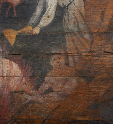 Zdjęcie nr 43: Polichromia ścienna prezbiterium pokrywa wszystkie ściany oraz strop tej części świątyni. 

Polichromia ścienna stropu
Strop zdobiony jest malowanymi kasetonami, w których umieszczone są rozety na różnokolorowych tłach. W centrum ukazane są dwie prostokątne kompozycje, ujęte w ornamentalne ramy. Od wschodu znajduje się Zwiastowanie Zachariaszowi, powyżej inskrypcja: „NE TIMEAS ZACHARIA VXOR TVA PARIET TIBI / FILIVM ET VOCABIS NOMEN EIVS IOANNEM LUCAE 1”. W drugiej kompozycji przedstawiono Nawiedzenie z Najświętszej Marii Panny ze św. Zachariaszem i św. Józefem, powyżej inskrypcja: „EXVLTAVIT IN GAVDIO INFANS IN VTERO MEO LUCAE 1”. 

Polichromia ścienna ścian prezbiterium
Dekoracje ścian o formie pasowej. W dolnej kondygnacji malowane iluzjonistycznie portrety świętych węgierskich w ornamentalnych ramach. Postacie ukazane do wysokości kolan, zwrócone trzy czwarte z odpowiednimi im atrybutami w dłoniach. Portrety opatrzone u góry łacińskimi opisami. Na ścianie północnej galerię otwiera wizerunek króla Stefana z napisem: „S(ANCTVS) STEPHANVS REX VNGARIAE, REGNVM SVVM DEIPARAE / DONAVIT OBIIT. 1038. 20 AVG(VSTVS) SEP. ALBERE 9.”. Następnie ukazani są kolejno: św. Emeryk „S(ANCTVS) EMERIGVS DVX VNGARIAE VT VIRGO MANERET, / A. CAELO PERSVASVS OBIIT. 1032. 5 nou. Sen. Albdvewas”, św. Władysław: „S(ANCTVS) LADISLAVS REX UNGARIAE ROSARIO ENSI OBVO/LUTO PVGNARE SOLITVS OBIIT 1097. 27.  iun. Sep. varad.”. Po drugiej stronie prezbiterium umieszczone są cztery obrazy świętych o tych samych wymiarach, również opatrzone napisami. Od lewej strony kolejno: św. Salomon „S(ANCTVS) SALOMON REX VNGARIAE DEIN EREMITA VITAE / AVSTERITATE FLORVIT OBIIT 1077. 28. Sept. Sep. Pold. in Idria”, św. Kazimierz: „S(ANCTVS) CASIMIRVS ELECTVS REX VNGARIAE AMORE / SARVANDAE VIRGINITATIS OBIIT 1484 4. MARTII.”, św. Dawid: „S(ANTCVS) DAVID REX SCOTIAE, FILIVS S(ANCTA) MARGA/RITAE VNGARA MATRE NATAE OBIIT 1153”, św. Ludwik: „S(SANCTVS) LVDOVICVS TOLOSANVS EP. E MARIA / REGIS VNG. FILIA NATVS OBIIT 1297 19 Aug(ustvs)”. Cykl ten kończy przy ścianie tęczowej przedstawienie św. Gintera „S(ANCVS) GVNTHERVS EREM. S(ANCTVS) STEPHANI REGIS / VNGARIAE COGNATVS OBIIT 1045 9. oct.”. Dodatkowo w obrazy wpisane są zacheuszki w formie równoramiennych krzyży ujętych w medaliony utworzone z wieńca. W zamknięciu prezbiterium przedstawienia diabłów, a od zachodu pod amboną czyściec.

Kondygnacja druga o podziałach architektonicznych u dołu wydzielona cokołem, dekorowanym złotymi girlandami na czarnym tle. Prostokątne pola wydzielone za pomocą malowanych iluzjonistycznie kolumn korynckich dźwigających architraw zdobiony stylizowanym kimationem jońskim. Powyżej fryz wypełniony wicią akantową, pomiędzy którą wplecione są kartusze z przedstawieniami świętych. W polach, pomiędzy kolumnami wielofigurowe kompozycje ze scenami z życia św. Jana Chrzciciela: Głos wołającego na pustyni „TV QVIS ES VOX CLAMANTIS IN DESERTO IOANN(IS) 1.”, Oto Baranek Boży „ECCE AGNVS DEI ECCE QVI TOLLIT PECCATVM MVNDI IOANN. IMÕ.”, Chrzest Jezusa w Jordanie „IESVS BAPTISTAVS EST A IONNE IN IORDANE MARCI. 1.”, Św. Jan Chrzciciel napomina Heroda „DICEBAT IOANNES HERODI NON LICET TIBI HABERE VXOREM FRATRIS TVI. MARCI 6,19.”, Św. Maria Magdalena pokutująca na pustyni, Św. Jan Chrzciciel na pustyni, Św. Jan Chrzciciel wtrącony do więzienia „HERODES TENVIT IONNEM ET VINXIT EVM IN CARCERE MAR 67o”, Kat podaje głowę św. Jana Chrzciciela Salome „DECOLLAVIT EVM IN CARCERE ET DEDIT CAPVT PVELLAE MAR.6.(?)”, Uczta Heroda „HERODES NATALIS SVI COENAM FECIT PRINCIPIBVS MAR. 6 10.”, Salome podaje głowę św. Jana Chrzciciela matce „CAPVT EIVS PVELLA DEDIT MATRI SVE M. 61”. 

W ostatniej, trzeciej strefie, umieszczonej w partii fryzu znajdują się medaliony. Na ścianie tęczowej, następnie na ścianie północnej i południowej ukazani są kolejno: św. Maciej „SA[N]CTVS / MATTHIAS”, Chrystus „IESVS / CHRISTVS”, św. Piotr „SANCTVS / PETRVS”, św. Szymon „SANCTVS / SIMON”, św. Andrzej „SANCTVS / ANDREAS”, św. Jakub Większy „S(ANCTVS) IACOBI / MAIORI”, św. Jan „(?)”, św. Filip „(?)”, św. Bartłomiej „SANCTVS / BARTHOLO/MAVS”, św. Tomasz „SANCTVS / THOMAS”, św. Mateusz „SANCTVS / MATTHAEVS”, św. Jakub Mniejszy „S(ANCTVS) IACOBVS / MINOR” i św. Juda Tadeusz „S(ANCVS) IVDA / THADEVS” na ścianie tęczowej od południa. Na belce tęczowej, od strony prezbiterium w wieńcu laurowym napis: „PICTVM / A[NNO] D[OMINI] 1711”.