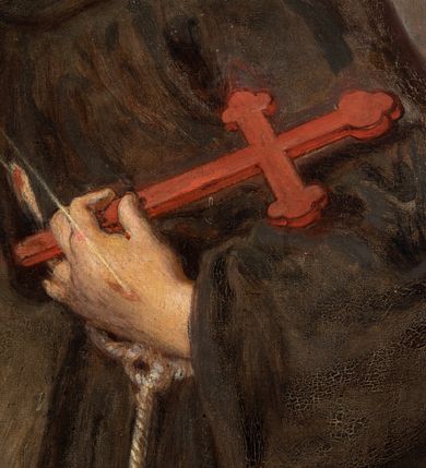 Zdjęcie nr 15: Obraz w kształcie stojącego prostokąta przedstawiający stygmatyzację św. Franciszka. W centrum kompozycji znajduje się św. Franciszek w pozycji klęczącej, zwrócony w trzech czwartych w prawo, głowę wspiera na prawej dłoni, a w lewej trzyma czerwony krzyż. Ma szeroką twarz z krótkim zarostem, z małymi oczami i podłużnym nosem. Włosy krótkie, ciemnobrązowe z tonsurą. Ubrany jest w brązowy habit franciszkański, przewiązany białym sznurem, wokół głowy ma złoty i okrągły nimb. W górnej części obrazu, po lewej stronie znajduje się Chrystus jako serafin, naturalnej wielkości, z którego ran wychodzą białe promienie tworzące stygmaty u św. Franciszka. Scena ukazana pośród skał, w oddali pejzaż górski. Obraz zamknięty u góry łukiem odcinkowym, przyłucza malowane na czerwono. W prawym dolnym rogu kompozycji znajduje się sygnatura „Luszczkiewicz / 1882”. Rama drewniana, profilowana, dekorowana plastycznym, fantazyjnym ornamentem.

