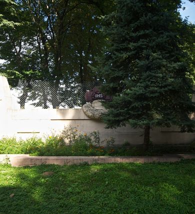  19: 