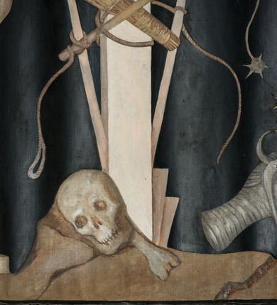 Zdjęcie nr 3: Nastawa architektoniczna, jednoosiowa, jednokondygnacyjna ze zwieńczeniem, na wysokim cokole z wyodrębnionymi konsolami. Ołtarz drewniany, sarkofagowy, na cokole, zwężający się ku dołowi z drewnianą mensą i kamiennym portatylem. Na mensie ustawione tabernakulum w formie prostopadłościennej skrzynki. Ścianka frontowa ujęta ornamentalnymi listewkami; drzwiczki w kształcie stojącego prostokąta w ornamentalnej ramie z płaskorzeźbionym przedstawieniem kielicha z hostią i winnym gronem. Nastawa ujęta parą zdwojonych pilastrów zwróconych pod kątem na zewnątrz, dekorowanych zwisami kwiatowymi, dźwigających silnie wysunięte imposty podtrzymywane przez konsole. Na tle pilastrów figury św. Antoniego Padewskiego i św. Franciszka ustawione na konsolach. W polu środkowym obraz św. Franciszka w formie stojącego prostokąta ujęty profilowaną ramą zdobioną rocaille'em. Powyżej wolutowe fragmenty rocaille'u, pod nim płycina. Zwieńczenie w formie trapezu ujętego spływami wolutowymi, dekorowanymi liśćmi palmowymi, ze ślimacznicami w kształcie meandru, spływającymi na belkowanie, na których stoją wazony. Całość zamknięta fragmentem wyłamanego trójbocznie gzymsu, zwieńczonego rokokowym szczytem z kwiatowymi gałązkami. W polu obraz św. Franciszki Rzymskiej w formie zbliżonej do zwieńczenia, ujęty ramą dekorowaną rocaille'em. Struktura polichromowana w kolorze głębokiej czerwieni, z czarnymi profilami oraz złoconymi ramami, profilami i ornamentyką.
