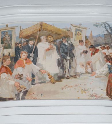 Zdjęcie nr 20: Kościół św. Andrzeja Apostoła w Szaflarach jest murowaną świątynią orientowaną. Składa się z czteroprzęsłowej nawy, przylegającego do niej od wschodu węższego, trójprzęsłowego prezbiterium zamkniętego łukiem spłaszczonym oraz czworobocznej wieży usytuowanej od zachodu. Po bokach nawy, na planie kwadratu ze ściętymi narożami, wzniesiono naprzeciw siebie dwie kaplice boczne, otwarte do wnętrza kościoła półokrągłymi arkadami. Od wschodu do kaplicy Najświętszego Serca Pana Jezusa przylega niewielka kruchta. Z kolei po stronie północnej prezbiterium wzniesiono na planie prostokąta zakrystię, poprzedzoną przedsionkiem i aneksem łączącym ją z kaplicą boczną Matki Boskiej, nad którym znajduje się skarbczyk. Prezbiterium doświetlone zostało przez trzy półokrągłe okna w ścianie południowej. Nawa, opięta na zewnątrz przyporami, została nakryta sklepieniem żaglastym z gurtami, a jej wnętrze, podobnie jak w prezbiterium, rozczłonkowano półfilarami. Zarówno nawę jak i prezbiterium nakryto dachem siodłowym, pokrytym blachą miedzianą. Obie kaplice boczne zasklepiono ośmiodzielnym sklepieniem i przykryto dachem namiotowym, wieńcząc go wielobocznymi latarniami z krzyżem. Doświetlają je półokrągłe okna oraz okulus, umieszczony w ścianie ołtarzowej, zamurowany w kaplicy Najświętszego Serca Pana Jezusa i od zewnątrz wypełniony współczesną mozaiką z wyobrażeniem Chrystusa Pantokratora. Elewacje prezbiterium, nawy i kaplic potynkowano. Od strony zachodniej do nawy przylega dwupoziomowa, czworoboczna wieża. Jej ściany olicowano okładziną z piaskowca. Dolny poziom wieży wyznacza nieznaczny uskok. Tu w przyziemiu urządzono kruchtę, do której prowadzi półokrągły portal. Nad portalem widoczny jest okulus. Górny poziom przepruto z trzech stron półokrągłymi oknami wypełnionymi drewnianymi żaluzjami. Wieżę zwieńczono ostrosłupowym hełmem, pokrytym blachą miedzianą i zakończonym krzyżem, który wspiera się na profilowanym gzymsie koronującym. Zwieńczenie wieży zostało wzbogacone w narożach czterema nadwieszonymi na wspornikach wielobocznymi wieżyczkami z ostrosłupowymi hełmami, pomiędzy którymi z trzech stron umieszczono tarcze zegarowe.