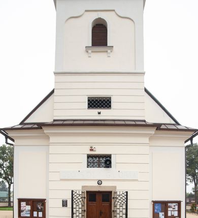  4: 