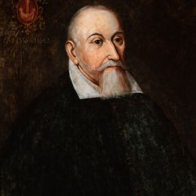 Zdjęcie nr 1: Biskup ukazany do pasa, w trzech czwartych, zwrócony w lewo. Ubrany w ciemny mucet z białym kołnierzem. W lewym górnym narożu owalna tarcza pod infułą z godłem herbu Korab. Tarcza otoczona labrami z pastorałem. Wokół niej litery I(ACOBUS) Z(ADZIK) / E(PISCOPUS) C(RACOVIENSIS), a u dołu daty "AB 1536 AD 1642”. Na odwrociu napis: „KOPIA / Z KOŚCIOŁA / x.x. FRANCISZKANÓW / W KRAKOWIE / R. 1882./L.L.”.