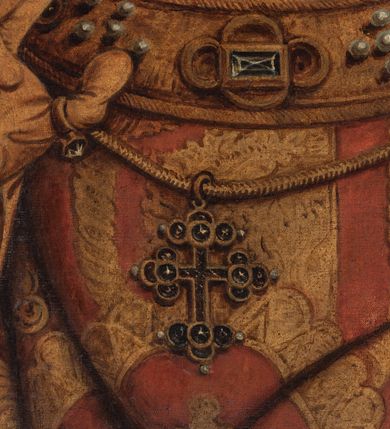 Zdjęcie nr 4: Biskup zwrócony jest trzy czwarte w prawo z prawą ręką wzniesioną w geście błogosławieństwa, w lewej trzyma pastorał w formie krzyża. Twarz szeroka i pokryta licznymi zmarszczkami, oczy wąskie, nos długi i orli. Biskup ubrany jest albę, ornat, humerał, infułę oraz złote rękawice, na szyi na zawieszony krzyż pektoralny. Tło jednolite, jasnobrązowe. W lewym, górnym narożu obrazu tarcza ujęta labrami i zwieńczona infułą z godłem herbu Sulima oraz literami „P[ETRUS] G[AMRAT] / E(PISCOPUS) C(RACOVIENSIS)” i daty „1538-1545”. Na odwrociu napis: „KOPIA / Z KOŚCIOŁA / X.X. FRANCISZKANÓW / W KRAKOWIE / R. 1882. / L. L.” oraz karteczka z napisem: „ZE ZBIORÓW / KARD. ALBINA / DUNAJEWSKIEGO”. Rama drewniana i profilowana. 