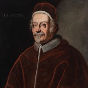 Zdjęcie nr 1: Obraz w kształcie stojącego prostokąta z postacią papieża ukazanego w trzech czwartych, do pasa, ubranego w mucet i camaro na głowie. W górnej części obrazu napisy, po lewej: „CLEMENS X. P[ONTIFEX] M[AXIMUS]”, po prawej: „1670-1676”. 