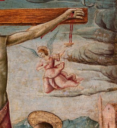 Zdjęcie nr 4: Obraz w kształcie stojącego prostokąta przedstawiający ukrzyżowanego Chrystusa ze św. Hieronimem i św. Franciszkiem z Asyżu. W centrum kompozycji ukazany Chrystus na tle odległego pejzażu z Jerozolimą. Ciało przybite do krzyża trzema gwoździami, głowa delikatnie opuszczona na prawe ramię. Twarz trójkątna z długim i prostym nosem, zamkniętymi oczami, okolona krótką brodą, usta wąskie. Włosy długie, kręcone, brązowe, opadające na plecy. Na głowie korona cierniowa, a wokół niej kolisty nimb. Chrystus ma założone wokół bioder jasnoczerwone perizonium. Karnacja ciała blado-szara.  Z ran tryskają obficie strużki krwi, które pod ramionami krzyża zbierają w złote naczynia dwaj aniołowie w różowych sukniach. Krzyż prosty, jasnobrązowy, nad głową Chrystusa wisi czerwona tabliczka z napisem „INRI”. Strugi krwi spływają z krzyża na ziemię. Po lewej stronie krzyża klęczy, zwrócony trzy czwarte w lewo św. Hieronim, który uderza się w piersi kamieniem i unosi głowę w stronę Chrystusa. Twarz o rysach starszego mężczyzny z krótkimi włosami i długą, bujną brodą, silnie skręconą. Ubrany jest w długą jasnofioletową suknię z krótkimi rękawami. Za nim siedzi lew, a obok leży kapelusz kardynalski. Po prawej stronie obrazu klęczy, zwrócony trzy czwarte w prawo św. Franciszek z Asyżu, który wyciąga ugięte w łokciach dłonie i ukazuje ich wewnętrzną stronę ze stygmatami. Stygmaty są zaznaczone również na jego stopach i prawym boku. Twarz kwadratowa z tonsurą, wąskie usta, długi nos i małe oczy. Ubrany jest w brązowy habit franciszkański. Na ranach oznaczonych stygmatami ukazane są złote promienie. Obaj święci mają wokół głów koliste i złote nimby, otoczone czarnym konturem. Kolorystyka chłodna, pastelowa. W tle Jerozolima, a za nią pola, jezioro i góry. Rama drewniana, profilowana, zdobiona pasami kimationu. Na odwrociu pieczęć z napisem: „CONSERVAZ D[...]ENTI DI BELLE ARTI” oraz karteczka z drukowanym napisem: „Ze zbiorów księdza Jana kniazia z Kozielska Puzyny księcia biskupa krakowskiego, no. 30”.


