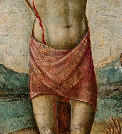 Zdjęcie nr 8: Obraz w kształcie stojącego prostokąta przedstawiający ukrzyżowanego Chrystusa ze św. Hieronimem i św. Franciszkiem z Asyżu. W centrum kompozycji ukazany Chrystus na tle odległego pejzażu z Jerozolimą. Ciało przybite do krzyża trzema gwoździami, głowa delikatnie opuszczona na prawe ramię. Twarz trójkątna z długim i prostym nosem, zamkniętymi oczami, okolona krótką brodą, usta wąskie. Włosy długie, kręcone, brązowe, opadające na plecy. Na głowie korona cierniowa, a wokół niej kolisty nimb. Chrystus ma założone wokół bioder jasnoczerwone perizonium. Karnacja ciała blado-szara.  Z ran tryskają obficie strużki krwi, które pod ramionami krzyża zbierają w złote naczynia dwaj aniołowie w różowych sukniach. Krzyż prosty, jasnobrązowy, nad głową Chrystusa wisi czerwona tabliczka z napisem „INRI”. Strugi krwi spływają z krzyża na ziemię. Po lewej stronie krzyża klęczy, zwrócony trzy czwarte w lewo św. Hieronim, który uderza się w piersi kamieniem i unosi głowę w stronę Chrystusa. Twarz o rysach starszego mężczyzny z krótkimi włosami i długą, bujną brodą, silnie skręconą. Ubrany jest w długą jasnofioletową suknię z krótkimi rękawami. Za nim siedzi lew, a obok leży kapelusz kardynalski. Po prawej stronie obrazu klęczy, zwrócony trzy czwarte w prawo św. Franciszek z Asyżu, który wyciąga ugięte w łokciach dłonie i ukazuje ich wewnętrzną stronę ze stygmatami. Stygmaty są zaznaczone również na jego stopach i prawym boku. Twarz kwadratowa z tonsurą, wąskie usta, długi nos i małe oczy. Ubrany jest w brązowy habit franciszkański. Na ranach oznaczonych stygmatami ukazane są złote promienie. Obaj święci mają wokół głów koliste i złote nimby, otoczone czarnym konturem. Kolorystyka chłodna, pastelowa. W tle Jerozolima, a za nią pola, jezioro i góry. Rama drewniana, profilowana, zdobiona pasami kimationu. Na odwrociu pieczęć z napisem: „CONSERVAZ D[...]ENTI DI BELLE ARTI” oraz karteczka z drukowanym napisem: „Ze zbiorów księdza Jana kniazia z Kozielska Puzyny księcia biskupa krakowskiego, no. 30”.


