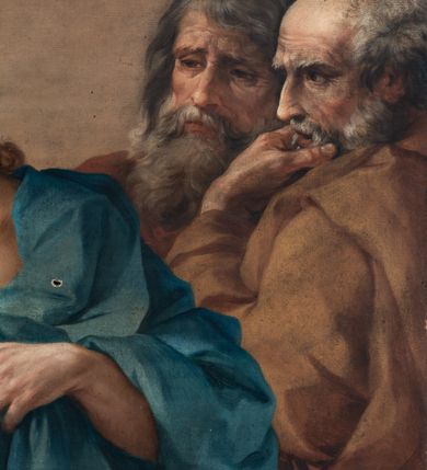 Zdjęcie nr 4: Obraz w formie leżącego prostokąta. Na pierwszym planie ukazany jest Chrystus ze św. Tomaszem, na drugim zaś dwie grupy apostołów. Jezus przedstawiony jest w centrum kompozycji, w półpostaci, frontalnie, z pochyloną głową skierowaną w prawo. Lewą ręką podtrzymuje na piersi płaszcz, prawą kładzie na ramieniu św. Tomasza. Twarz ma pociągłą, o półprzymkniętych oczach, prostym nosie i pełnych ustach, okoloną jasną, krótką brodą oraz jasnobrązowymi włosami, sięgającymi ramion. Wokół głowy ma nimb promienisty. Ubrany jest w białe perizonium, przewiązane przez biodra oraz jasnoniebieski płaszcz zarzucony na prawe ramię i plecy. Tors ma nagi, umięśniony, z raną w prawym boku. Po prawej stronie Chrystusa św. Tomasz ukazany w półpostaci, zwrócony profilem w lewo, przechylony na prawy bok, z prawą ręką wyciągniętą przed siebie, dotykającą rany Chrystusa. Ukazany jest jako starzec, okolony jasnobrązowymi brodą i włosami, z łysiną na głowie. Ubrany jest w jasnobrązową tunikę, odsłaniającą prawe ramię oraz żółty płaszcz zarzucony na lewe ramię. Na drugim planie, w lewej części obrazu grupa trzech apostołów, w tym św. Jana ukazanego jako młodzieńca, w zielonej tunice i czerwonym płaszczu oraz stojących za nim dwóch dojrzałych mężczyzn, okolonych krótkimi brodami i włosami. W prawej części obrazu grupa dwóch apostołów, ukazanych jako starców, okolonych siwymi brodami i włosami, jeden z łysiną na głowie. Scena ukazana we wnętrzu, z prześwitem w prawej części obrazu ukazującym różowo-żółte niebo. Obraz ujęty profilowaną, złoconą ramą.
