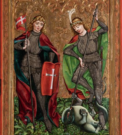 Zdjęcie nr 5: Nastawa ołtarzowa w formie tryptyku z ruchomymi skrzydłami. Na środku scena ze św. Stanisławem tronującym między św. Mikołajem i św. Wawrzyńcem. Na skrzydłach przedstawiono pary świętych: po lewej u góry św. Jana Chrzciciela i św. Andrzeja, na dole św. biskupa z księgą oraz św. biskupa z wrzecionem. Po prawej u góry św. Macieja i św. Jakuba, poniżej św. Michała Archanioła i św. Jerzego. Na zamkniętych skrzydłach również pary świętych: na lewym u góry św. Urban i św. Walenty, poniżej św. Klara i św. Otylia. Na prawym u góry św. helena i św. Zofia , na dole św. Apolonia i św. Afra. 