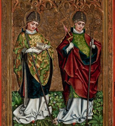 Zdjęcie nr 11: Nastawa ołtarzowa w formie tryptyku z ruchomymi skrzydłami. Na środku scena ze św. Stanisławem tronującym między św. Mikołajem i św. Wawrzyńcem. Na skrzydłach przedstawiono pary świętych: po lewej u góry św. Jana Chrzciciela i św. Andrzeja, na dole św. biskupa z księgą oraz św. biskupa z wrzecionem. Po prawej u góry św. Macieja i św. Jakuba, poniżej św. Michała Archanioła i św. Jerzego. Na zamkniętych skrzydłach również pary świętych: na lewym u góry św. Urban i św. Walenty, poniżej św. Klara i św. Otylia. Na prawym u góry św. helena i św. Zofia , na dole św. Apolonia i św. Afra. 