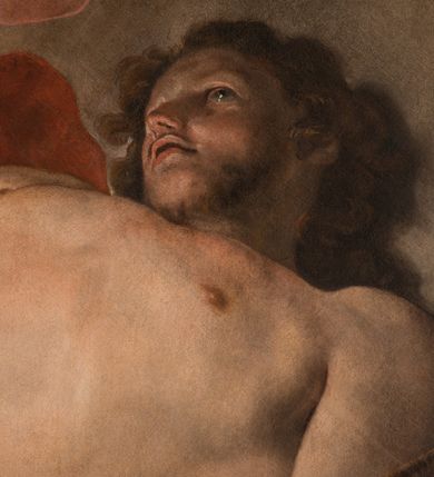 Zdjęcie nr 9: Na niskim postumencie o krawędzi przedniej wyciętej linią falistą osadzony ołtarz w kształcie wybrzuszonej górą tumby. Jego antepedium wypełnione marmoryzacją (w technice skaliola) z krzyżującymi się palmami męczeństwa. Po bokach ołtarza dwa ukośnie dostawione postumenty, na których dwie figury aniołów flankujących owalny obraz w złoconej ramie z przedstawieniem męczeństwa św. Sebastiana. Malowidło jest obwiedzione dekoracją sztukatorską w formie obłoków z główkami lub postaciami aniołów, zwieńczone krzyżem i glorią promienistą. Anioły klęczące na postumentach ukazane są w poruszonych pozach, w obficie drapowanych szatach, tworzących grube, mięsiste poły. Anioł po lewej stronie ma głowę zwróconą w kierunku obrazu, a ręce rozkłada na boki, anioł po przeciwnej stronie głowę odwraca w odwrotnym niż obraz kierunku, a jego ręce są uniesione na wysokość klatki piersiowej i skierowane do środka. Nad obrazem anioł po lewej stronie niemalże leży na ramie obrazu, w lewej ręce trzyma krzyż, prawą lekko unosi. Ubrany jest w miękko drapowane szaty, odsłaniające dolną część jego prawej nogi. Duże skrzydła o gęstych piórach rozłożone są niesymetrycznie. Po przeciwnej stronie ukazane putta i główki modelowanych sumarycznie, pulchnych aniołków. Dolne partie wykonane z kamienia, marmoryzowane w jasnych kolorach z czarnym polem antepedium wypełnionym jasnozielonymi palmami męczeństwa. Partie rzeźbiarskie białe, rama obrazu, krzyż i gloria złocone. 

