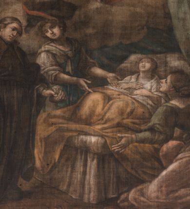 Zdjęcie nr 7: Obraz w fantazyjnej ramie ujętej szeroką, malowaną bordiurą, z girlandami z kwiatów podwieszonymi pod górną krawędzią z główką aniołka. Ukazuje cierpiącego na łożu Sebastiana Luzarka z dwiema kobietami u boku i zakonnikiem w brązowym habicie z mieszkiem w ręku i z unoszącym się św. Janem Kantym w todze uniwersyteckiej. U dołu kartusz z napisem: &quot;NOUENNIS PVER APHTHISI / CONFIRMATA REPENTE / CONUALESCIT&quot;.