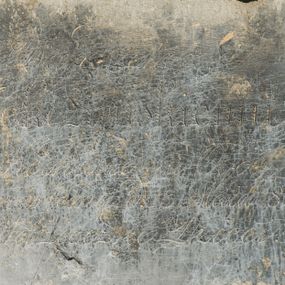 Zdjęcie nr 1: Tablica uzyskała kształt leżącego prostokąta. Jej pole w całości wypełnia napis: &quot;Wawrzeńcowi / Lekczyńskiemu. / Kochanemu Oycu / zmarłemu d[nia] 15 Maia 1826 / Wdzięczne Dzieci&quot;.
