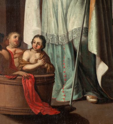 Zdjęcie nr 34: Ołtarz jednoosiowy, jednokondygnacyjny ze zwieńczeniem. Podwójny cokół z wąską, drewnianą mensą ołtarzową, tabernakulum ze spływami wolutowymi. Retabulum flankowane dwiema ćwierć kolumnami skierowanymi po ukosie na zewnątrz, z których każda ujęta parą korynckich, kanelowanych pilastrów dźwigających przełamujące się nad nimi belkowanie i dwa faliste naczółki. Na tle pilastrów, na konsolach stoją dwa uskrzydlone anioły. Zwieńczenie ujęte spływami wolutowymi, zakończone dwiema profilowanym, lekko falistym gzymsem z dwiema stykającymi się wolutami. W polu głównym szeroka, złocona, prostokątna rama z obrazami „Św. Mikołaj” i "Wizja św. Franciszka" na zasuwie, w zwieńczeniu owalny obraz w złoconej ramie z przedstawieniem św. Antoniego. Figury aniołów wydrążone, ukazane w kontrapoście, z dłońmi wysuniętymi do przodu; anioł po lewej trzyma chustę. Ich twarze są owalne o regularnych rysach, z brązowymi puklowanymi włosami sięgającymi ramion. Z tyłu przymocowane duże, złote skrzydła. Ubrane są w długie, złote szaty o ostrym zarysie, odsłaniające klatkę piersiową i jedną z nóg. W partii belkowania para nagich puttów ze złoconymi opaskami na biodrach ujmujących kartusz w rokokowym obramieniu z chrystogramem. Na naczółkach z kolei siedzą nagie putta z przepaskami na biodrach i złotymi skrzydełkami. Na dekorację ornamentalną składają się drobne motywy roślinne, kampanule na ćwierćkolumnach, zwisy róż i gałązek wokół obrazu w zwieńczeniu i efektowna podwójna muszla palmetowa w zwieńczeniu. 
