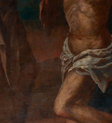 Zdjęcie nr 28: Ołtarz jednoosiowy, jednokondygnacyjny ze zwieńczeniem. Podwójny cokół z wąską, drewnianą mensą ołtarzową, wybrzuszoną. Na niej stoi tabernakulum ujęte kolumienkami i spływami wolutowymi, zwieńczone dwoma zwróconymi do siebie naczółkami z niewielką figurą baranka na tle promieni. Retabulum flankowane dwiema ćwierć kolumnami skierowanymi po ukosie na zewnątrz, z których każda ujęta parą korynckich, kanelowanych pilastrów dźwigających przełamujące się nad nimi belkowanie i dwa faliste naczółki. Na tle pilastrów, na konsolach stoją dwie figury egzotycznych mężczyzn. Zwieńczenie ujęte spływami wolutowymi, zakończone profilowanym, lekko falistym gzymsem z dwiema stykającymi się wolutami. W polu głównym szeroka, złocona, prostokątna rama z obrazem "Męczeństwo św. Bartłomieja", w zwieńczeniu owalny obraz w złoconej ramie z przedstawieniem Anioła Stróża. 
Figury egzotycznych (o typach wschodnich) mężczyzn ukazane w kontrapoście, o prawidłowych proporcjach ciała, z rękami uniesionymi przed siebie, na wysokości klatki piersiowej. Ich twarze są pełne, okrągłe o szerokich nosach i wydatnych, lekko otwartych ustach, na głowie krótkie, kręcone, ciemne włosy przytrzymane na czole złoconymi opaskami. Biodra okalają sięgające kolan spódniczki ze srebrnych piór. Mężczyzna po lewej stronie trzyma skórę z twarzą św. Bartłomieja osłaniającą część jego ciała, a postać po prawej nosi na plechach płaszcz sięgający stóp. Na dekorację ornamentalną składają się drobne motywy roślinne, kampanule na ćwierćkolumnach, kartusz ujęty drobnymi rocaille’ami, zwisy róż i gałązek palm wokół obrazu w zwieńczeniu i efektowna podwójna muszla palmetowa w zwieńczeniu. 
