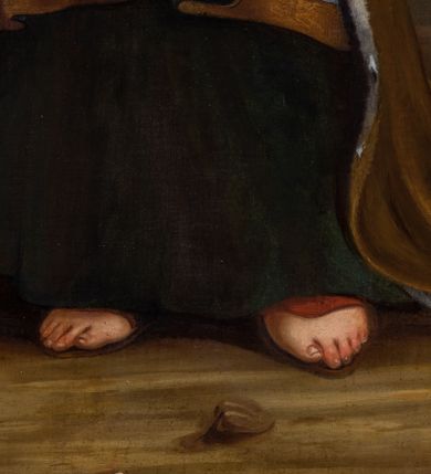 Zdjęcie nr 39: Ołtarz drewniany, prostopadłościenny z kamienną mensą, z kamiennym portatylem. Antepedium z prostokątną płyciną ujętą marmoryzowaną ramą ze złoconym karbowanym profilem. W polu przedstawienie świętej z aniołkiem podającym jej kosz kwiatów, flankowany akantową wicią akantową przeplataną z roślinną, na jasnoniebieskim tle, z datą „1754”. Nastawa ołtarzowa architektoniczna, jednoosiowa, jednokondygnacyjna ze zwieńczeniem na dwustrefowym cokole.  Retabulum flankowane parą opilastrowanych filarów, które dźwigają imposty oraz fragmenty przerwanego półkolistego przyczółka z siedzącymi puttami. Na tle filarów, na konsolach ustawione 2 figury św. Demetriusza i św. Selencjusza. Trzony pilastrów dekorowane zwisami kwiatowymi. W Polu środkowym wnęka w formie stojącego prostokąta zamkniętego łukiem segmentowym nadwieszonego z uskokiem ujęta profilowaną ramą, dekorowaną ornamentem roślinnym, z obrazem św. Heleny. Wnęka od dołu i góry flankowana ornamentem roślinnym i roccailem. Kondygnacja flankowana uszami utworzonymi z roccailu. Zwieńczenie w formie zbliżonej do trapezu o wklęsłych bokach zamknięte fragmentem gzymsu, wyłamanego na kształt łuku segmentowego nadwieszonego, z kartuszem z ornamentem roccailowym. W polu gorejące serce w otoku z obłoków i uskrzydlonych główek anielskich, w glorii promienistej.  Struktura polichromowana w sposób imitujący marmoryzację w kolorze beżowo-zielonym. Ornamentyka i profile złocone, detal i zwieńczenie srebrzone.