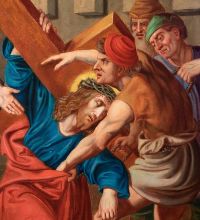 Zdjęcie nr 101: Czternaście obrazów uzyskało ten sam kształt stojącego prostokąta, obramienionego prostą, złoconą i profilowaną ramą. W polach obrazowych znalazły się wielopostaciowe kompozycje umieszczone najczęściej na tle pejzażu, ale także i architektury. Narracja każdego z obrazów skupia się na osobie Chrystusa, któremu towarzyszą inni ludzie, zgodnie z tematyką kolejnej stacji. Namalowane postacie wykonują gwałtowne i dynamiczne gesty. Na ich twarzach o jasnych karnacjach widoczne są różne emocje. Postacie ubrane są w obficie drapowane szaty o intensywnej i kontrastowej kolorystyce. Cykl przedstawia: 1) Sąd Piłata, 2) Jezus bierze krzyż na ramiona, 3) Pierwszy upadek Chrystusa, 4) Chrystus spotyka matkę, 5) Szymon z Cyreny pomaga nieść krzyż Jezusowi, 6) Weronika ociera twarz Jezusa, 7) Drugi upadek pod krzyżem Chrystusa, 8) Jezus upomina płaczące niewiasty, 9) Trzeci upadek pod krzyżem Chrystusa, 10) Obnażenie z szat Jezusa, 11) Przybicie do krzyża Chrystusa, 12) Śmierć Chrystusa na krzyżu, 13) Opłakiwanie Jezusa, 14) Złożenie Chrystusa do grobu.  