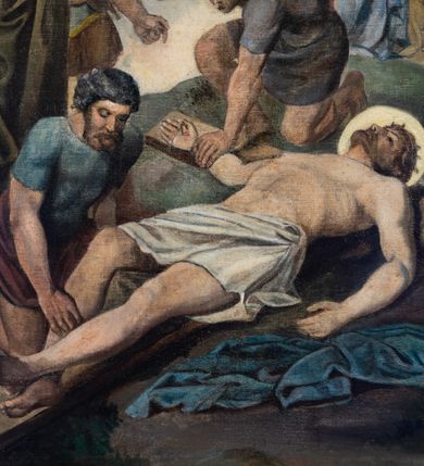 Zdjęcie nr 35: Stacje drogi krzyżowej w kształcie stojących prostokątów zamkniętych od góry łukiem trójlistnym ściętym, ujęte w ozdobne neogotyckie ramy o dekoracji architektonicznej. Pole obrazowe flankowane wąskimi kolumienkami o skręconych trzonach i akantowych kapitelach dźwigających wysokie imposty dekorowane płyciną w kształcie prostokąta zamkniętego ostrołukiem. Powyżej profilowany gzyms i wieżyczki dekorowane krenelażem. W osi ramy profilowany gzyms wyniesiony w kształt ostrołuku, dekorowany żabkami i zwieńczony złoconym krzyżem o trójlistnie zakończonych ramionach. W polu numer stacji zapisany złoconymi cyframi rzymskimi. Kompozycje malowane na płótnie, wieloosobowe umieszczone na tle pejzażu lub architektury. Kolorystyka ciemna, stonowana.