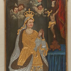 Zdjęcie nr 1: Obraz w kształcie stojącego prostokąta, zamknięty łukiem nadwieszonym z przedstawieniem św. Jadwigi Śląskiej. Obraz malowany olejno na desce z płaskorzeźbionymi elementami imitującymi nakładaną na obraz sukienkę i koronę oraz elementy stroju Chrystusa, które stanowią integralną część drewnianego podłoża.

W centrum kompozycji, bliżej lewej strony, na prostopadłościennym, szarym podeście ukazana klęczącą postać św. Jadwigi Śląskiej ze złożonymi w geście modlitwy dłońmi. Kobieta zwrócona jest w trzech czwartych w lewo, z głową skierowaną w stronę krucyfiksu ustawionego przed nią, na wysokim stoliku, po prawej stronie. Święta ma owalną twarz z silnie zarumienionymi policzkami, duże oczy, pełne usta i długi oraz szeroki nos. Spod welonu widoczne są drobne kosmyki brązowych włosów. Ubrana jest w płaskorzeźbione szaty: srebrzoną suknię spodnią, zdobioną złoconymi kwiatkami w dolnej części i ze złoconymi lamówkami przy rękawach; krótką, złoconą i spiętą w pasie gorsetem suknię wierzchnią z szerokimi rękawami sięgającymi do łokci, z koronkowym kołnierzykiem, która dekorowana jest kwiatami i lamowana u dołu frędzlą; na ramiona ma narzucony srebrzony płaszcz, fakturowany i zdobiony motywem kwiatów, podbity brązowym futrem; na głowie ma srebrzony, fakturowany welon ze złoconą lamówką oraz zamkniętą koronę.
Ukazany po prawej stronie obrazu stolik zasłany jest niebieską tkaniną, sięgającą do samej ziemi. Na nim ustawiony jest krucyfiks na trójściennej podstawie, wspartej na trzech nóżkach uformowanych w kształcie lwich łap. Chrystus przybity jest do krzyża trzema gwoźdźmi, ukazany w dużym zwisie, z opadającą głową, z prawą stopą założoną na lewą. Sylwetka szczupła z zaznaczonymi śladami męki. Biodra przewiązane złoconym, płaskorzeźbionym perizonium. Na głowie płaskorzeźbiona, złocona korona cierniowa z trzema wiązkami promieni. Krzyż prosty, brązowy z białym titulusem przerzuconym przez górną belkę z napisem: „IN / RI”. 
Scena ukazana we wnętrzu z widoczną półkolistą arkadą oraz masywnym filarem, zakończonym prostym profilowaniem. W prawym, górnym narożu podwieszona jest czerwona tkanina, obwiedzioną frędzlą, ze zwisającymi na sznurach chwostami. 
W górnej części kompozycji, ponad świętą, ukazane pięć uskrzydlonych główek anielskich wśród delikatnie zaznaczonych obłoków. 